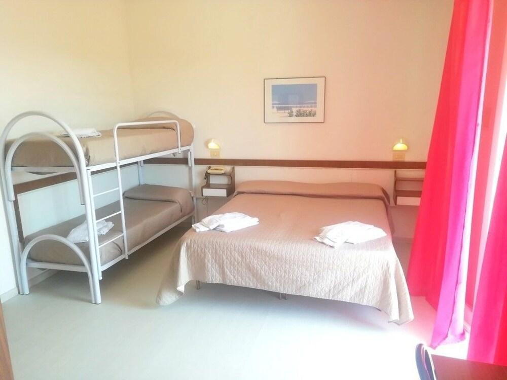 Hotel Rita Cervia Ngoại thất bức ảnh